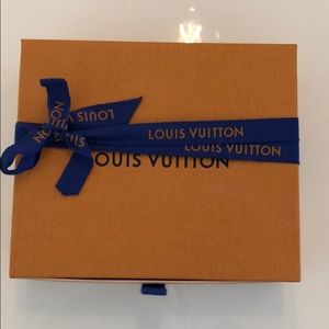 Brand New!! Louis Vuitton men’s wallet